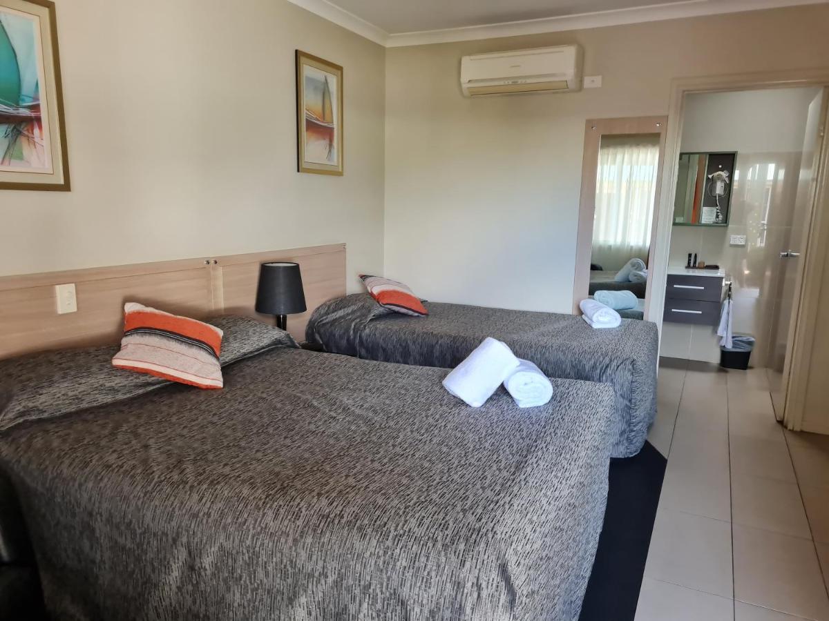 Cobar Central Motor Inn المظهر الخارجي الصورة